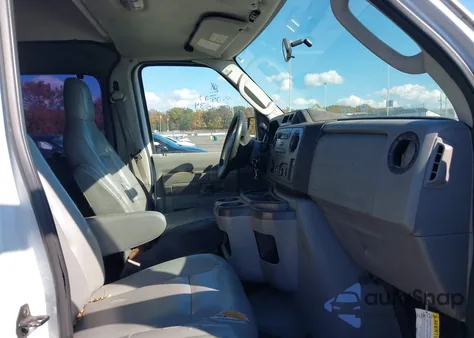 2013 Ford E-350 Super Duty Commercial from USA, damaged, VIN 1FTSS3EL3DDB29565